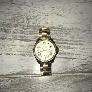 Fossil watch with extra link!!! Great condition